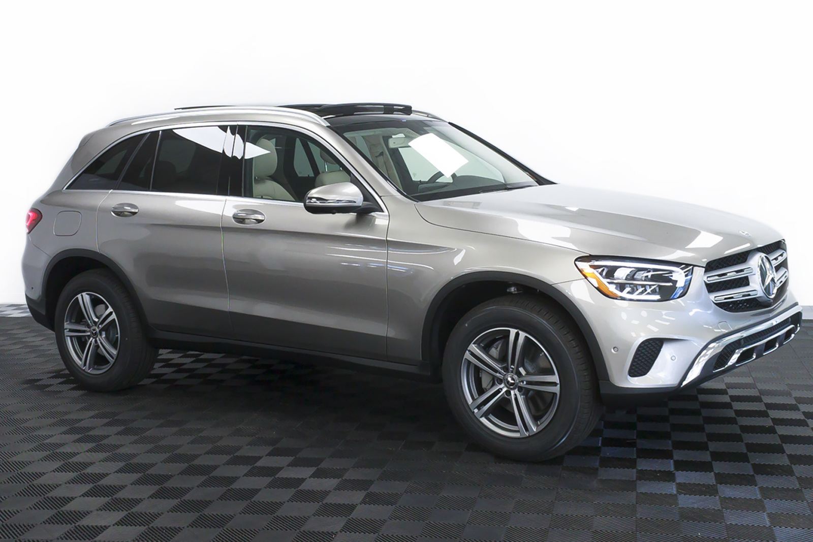 New 2020 Mercedes Benz Glc 300 4matic Suv Awd