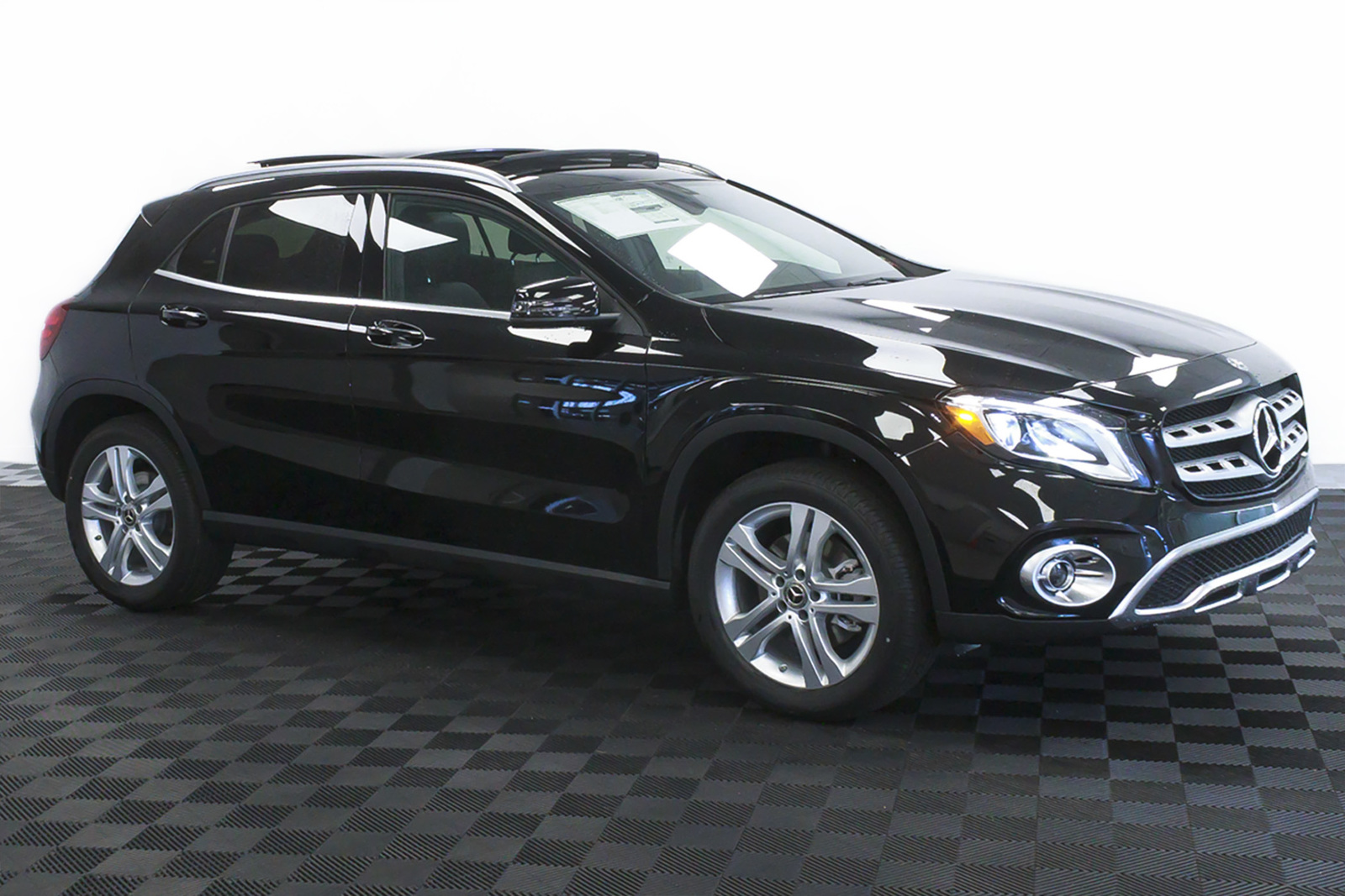 New 2020 Mercedes Benz Gla 250 4matic Suv Awd