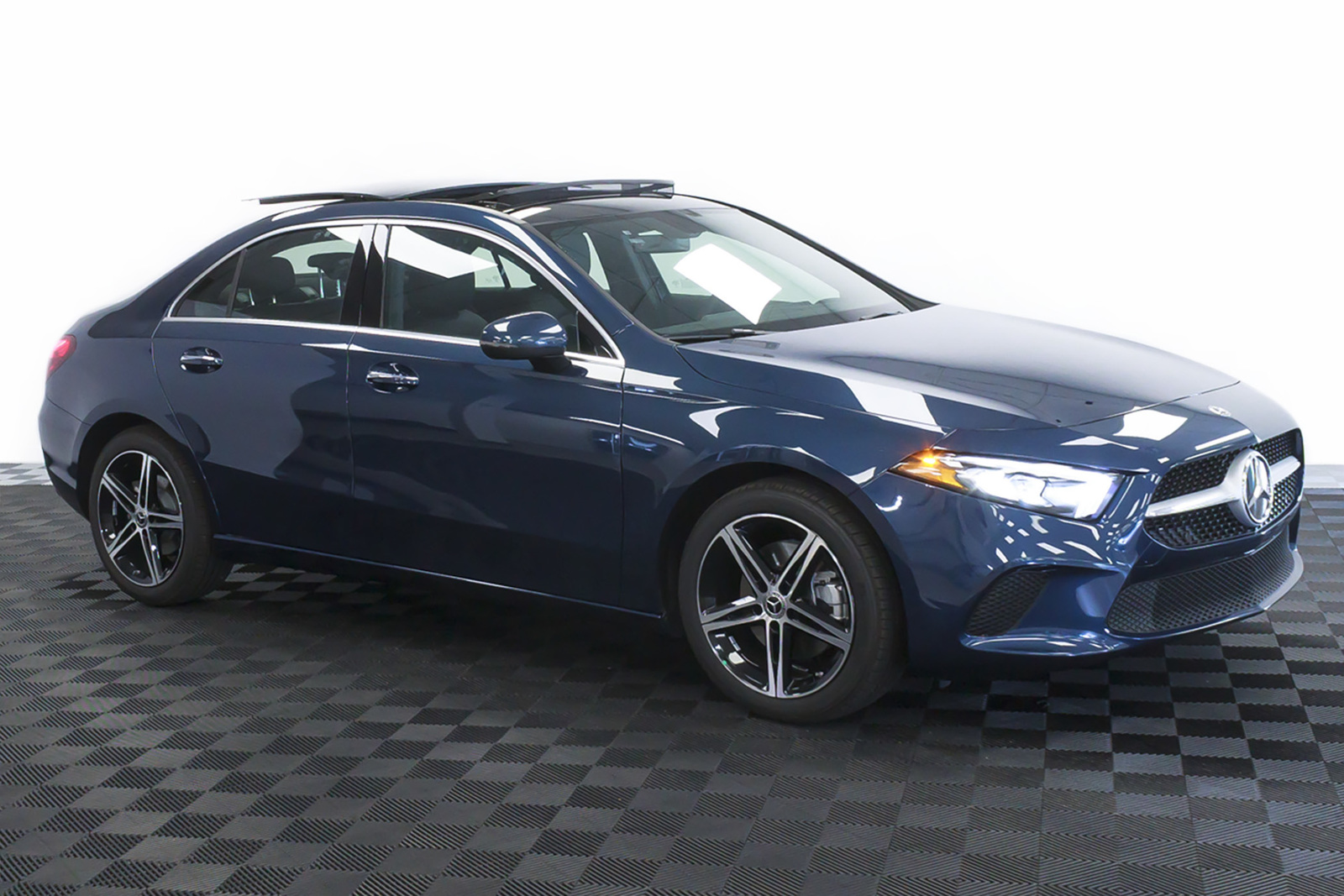 New 2019 Mercedes Benz A Class A 220 Sedan In Amityville Kw034031